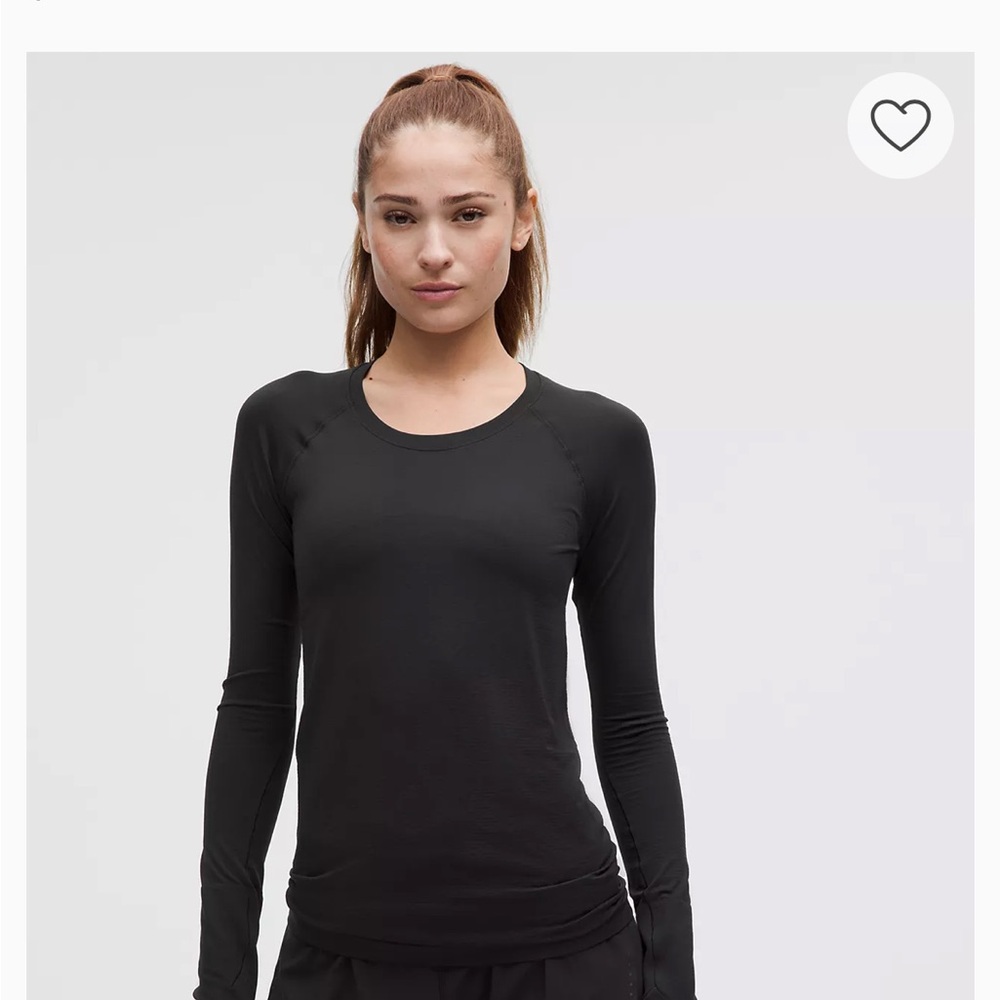 Women's Lulu lemon long sleeve swiftly black size 2